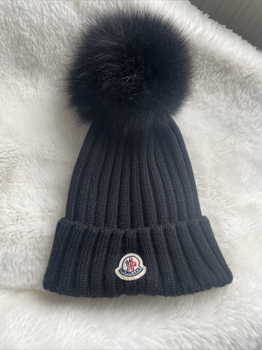 Moncler berretto nero donna